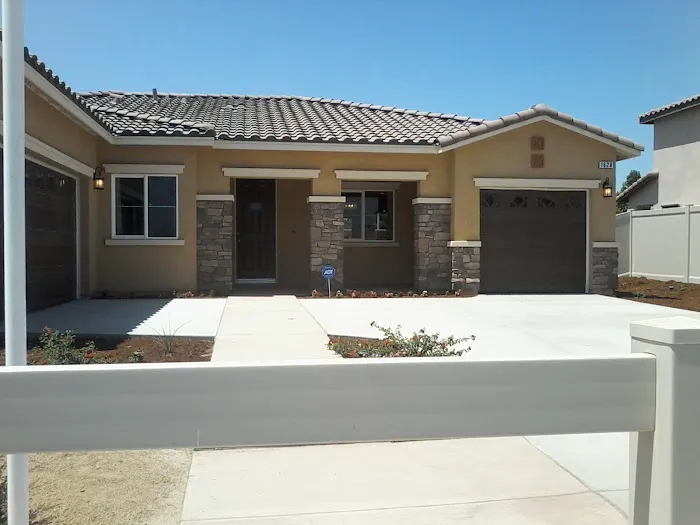 Rancho del Sol Mobile Home Park Picture 1