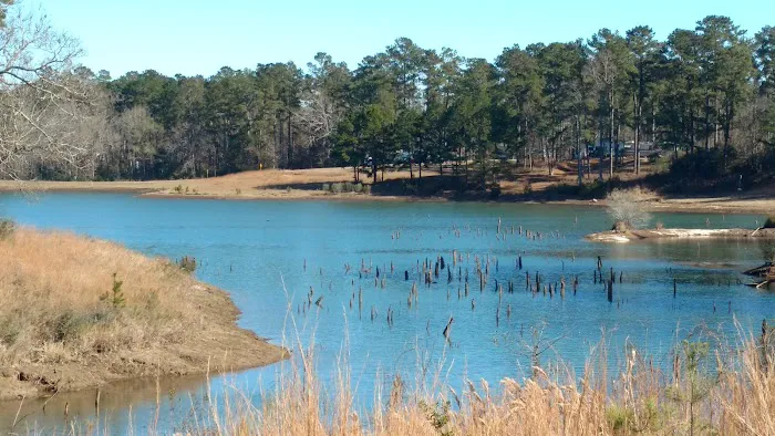 Lake Walker RV Camping Picture 1