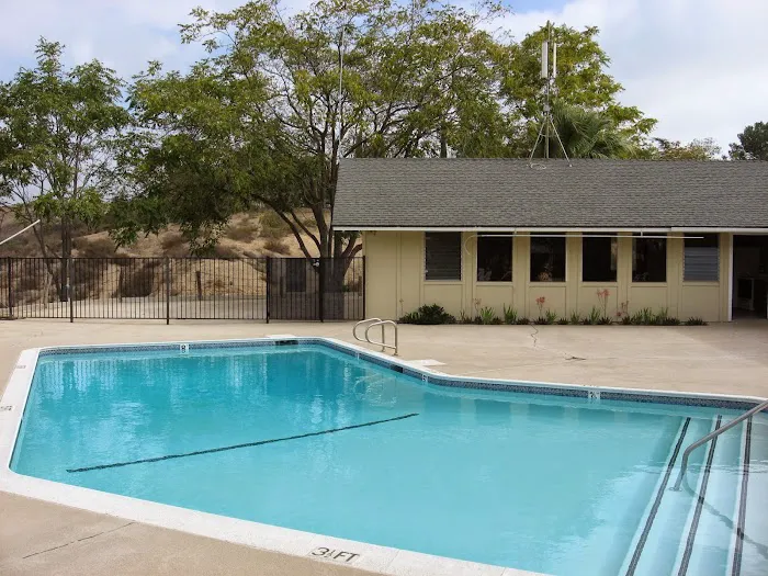 Country Hills RV Park Picture 1