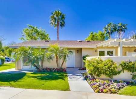 Emerald Desert RV Resort