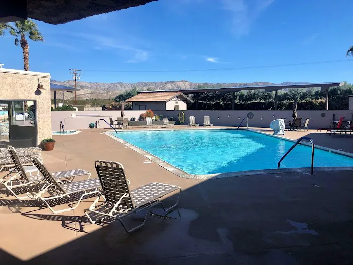 Desert View Mobile Home Club Picture 5