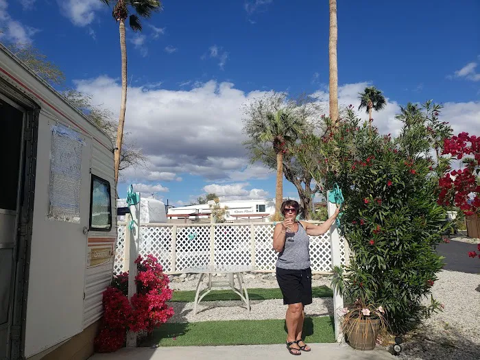 Wagner Mobile Home & RV Park Picture 9