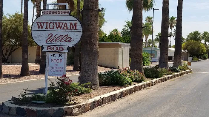 Wigwam Mobile Home Park Picture 8