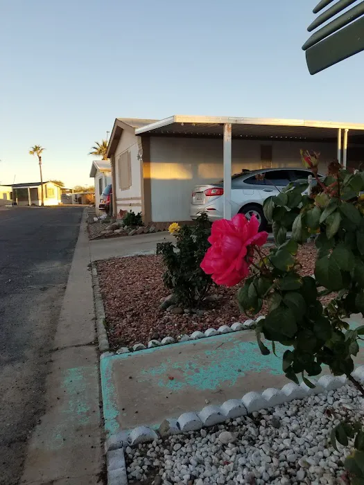 Wigwam Mobile Home Park Picture 2