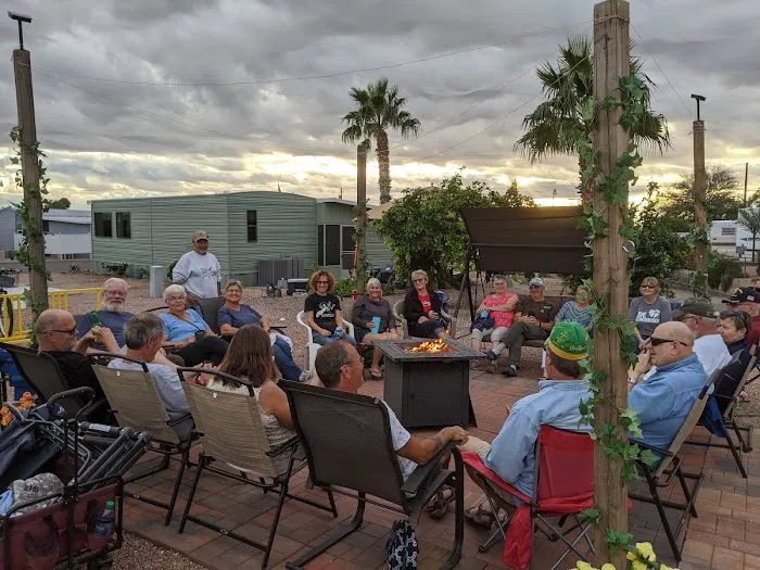 Weaver's Needle RV Resort Picture 10