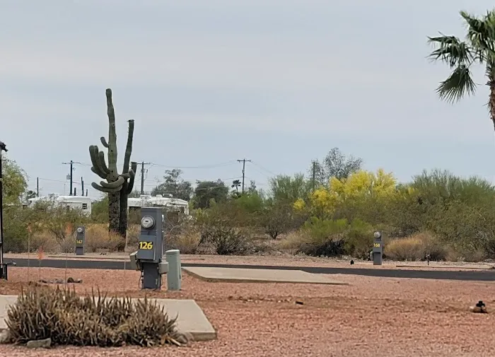Sundance West RV Resort Picture 2