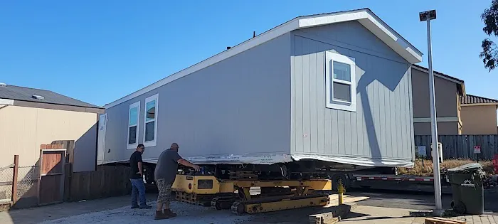 Lazy Wheel Mobile Home Park Picture 4