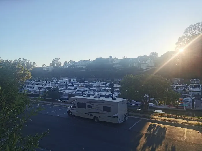 Santa Cruz Harbor RV Park Picture 8