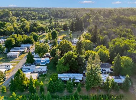 Antelope Creek Mobilehome Park