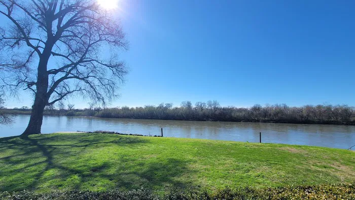 River View Mobile Home Community Picture 4