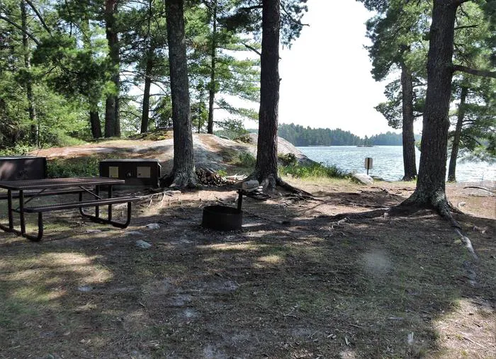 Catamaran N15 Campsite Picture 3