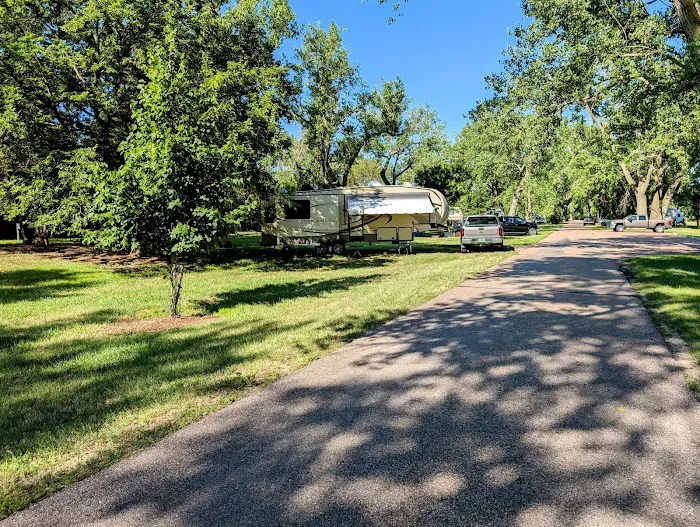 Fort Kearny SRA Campground Picture 9