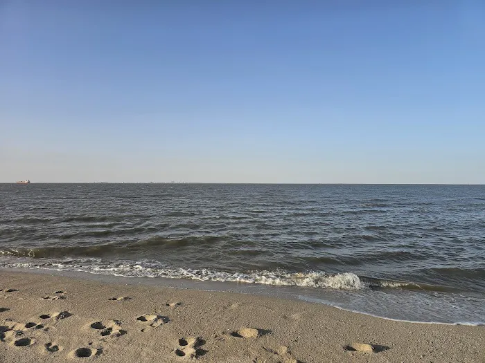 Waterfront RV Picture 7