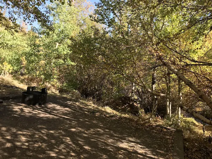 Mountain Glen Campground Picture 10