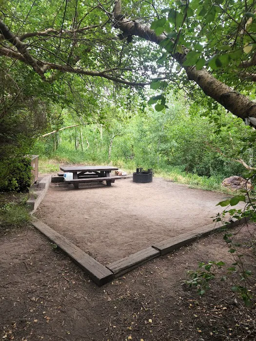 Mountain Glen Campground Picture 6