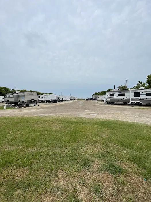 Lavaca Bay RV Park Picture 9