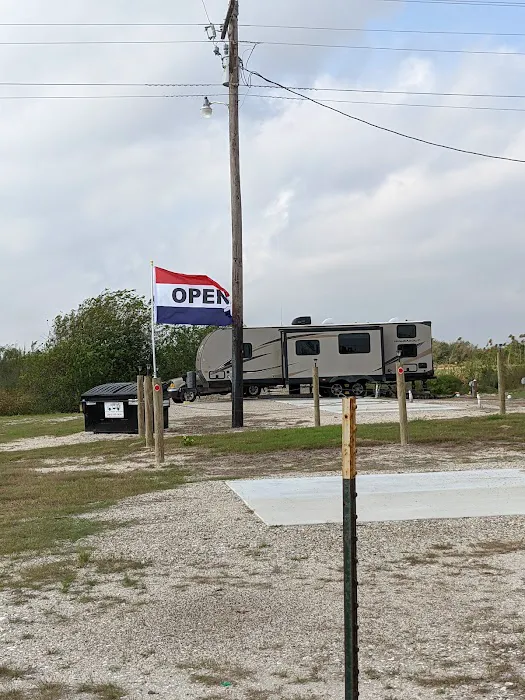 Beside The Bay RV Park Picture 5