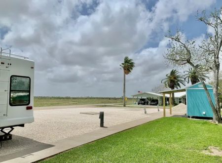 Pelican's Post RV Park