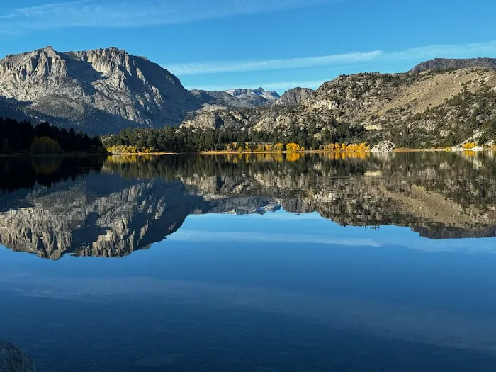 Lower Twin Lakes Campground Picture 1