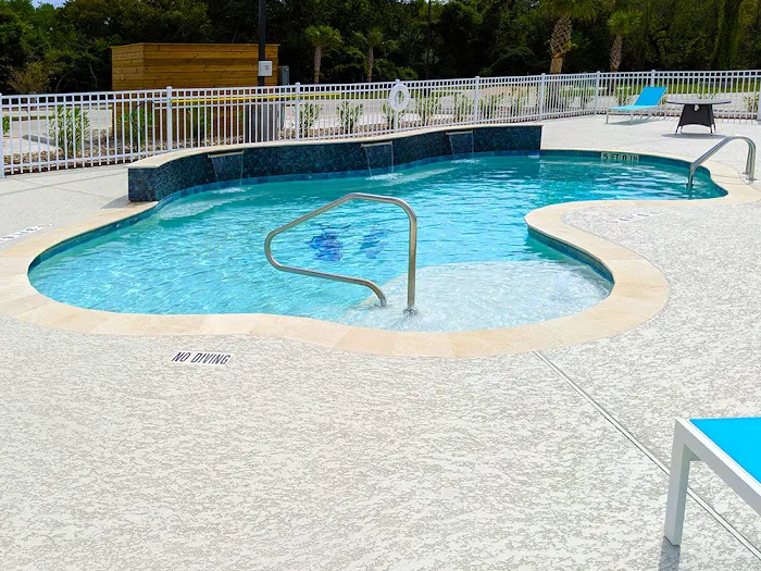 Seaside RV Resort & Hotel Picture 2