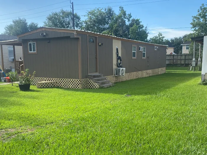Dickinson Village Picture 2