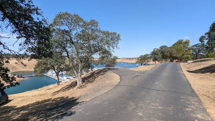Don Pedro Lake, Fleming Meadows Campground Picture 9