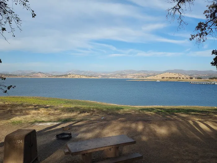 Don Pedro Lake, Fleming Meadows Campground Picture 6