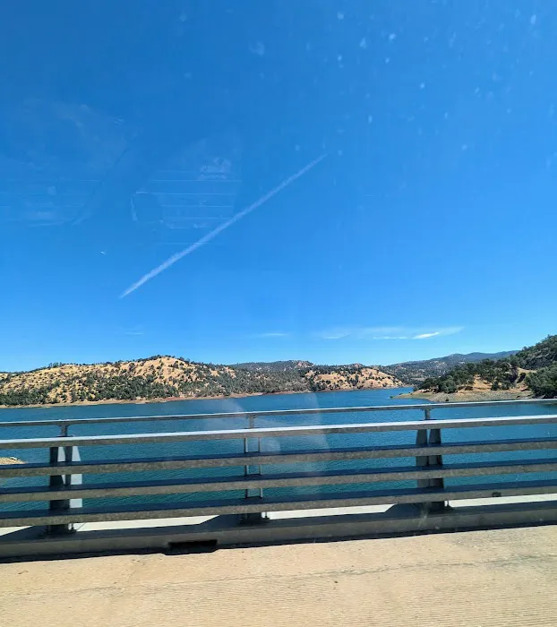 Don Pedro Lake, Fleming Meadows Campground Picture 10