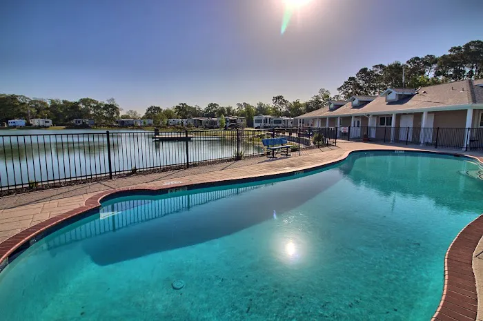 USA RV Resorts Lake Cove Picture 6
