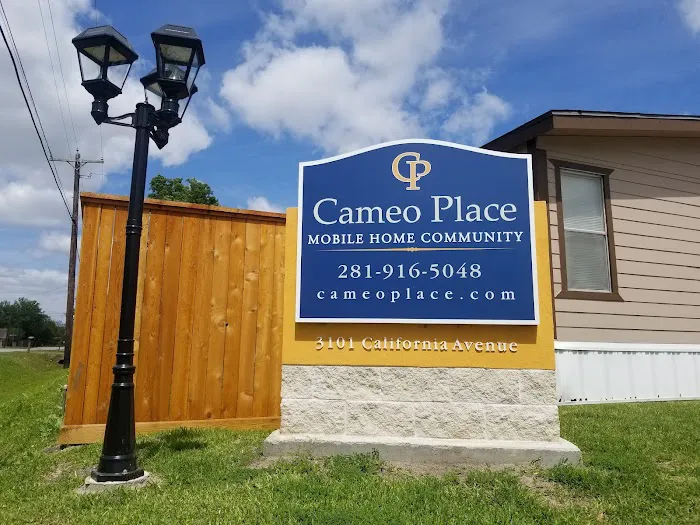 Cameo Place Picture 4
