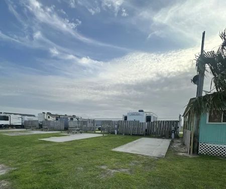 Beachside RV Park at Crystal Beach