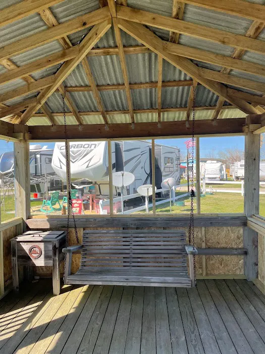 Beachside RV Park at Crystal Beach Picture 10