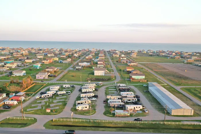 Beachside RV Park at Crystal Beach Picture 6