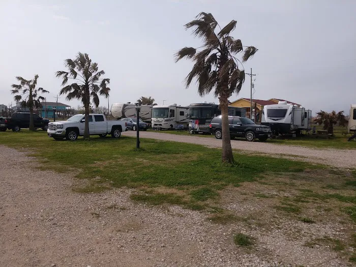 Lazy Pelican RV Park Picture 1