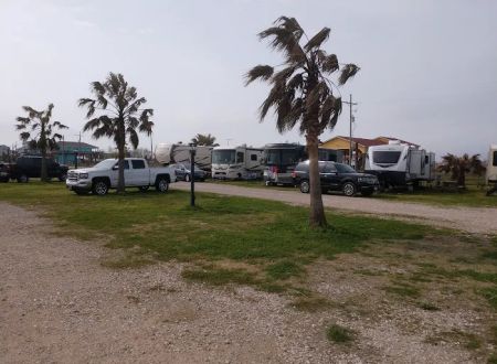 Lazy Pelican RV Park