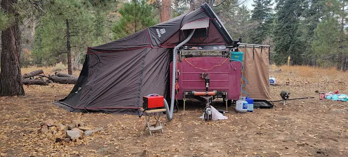 East Flats Campground Picture 2