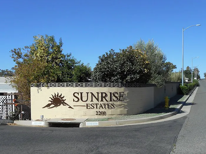 Sunrise Estates Picture 5