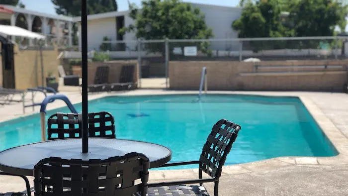 Sunrise Estates Picture 1