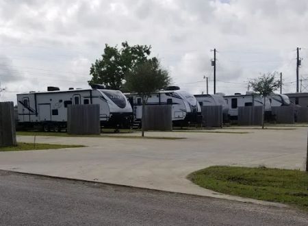 Country Club Rv Park