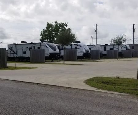 Country Club Rv Park