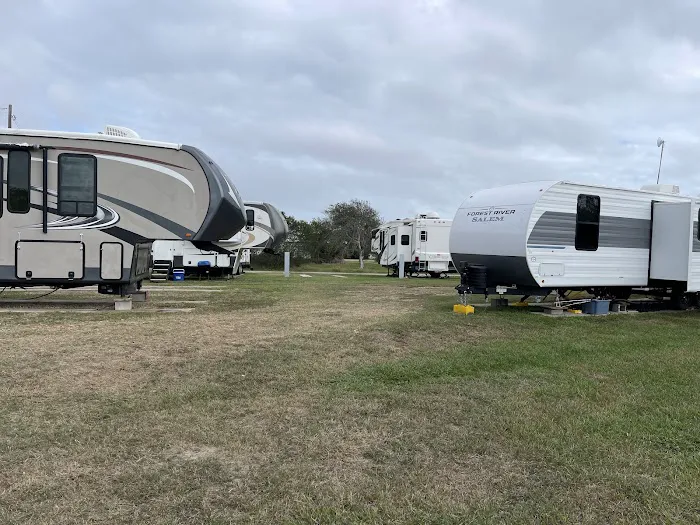 SeaDrift RV Park Picture 3