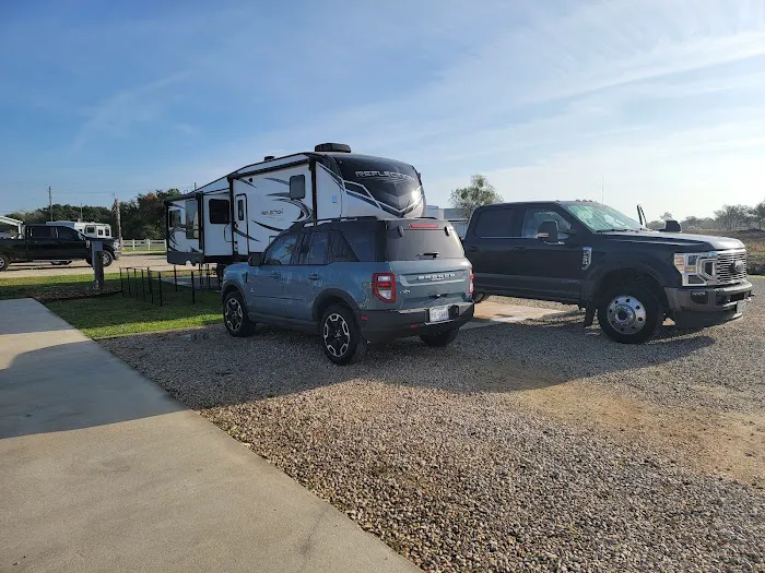 Driftwood RV Resort Picture 4