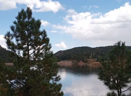 Lake Isabel North Shore Parking Area (recgovnpsdata)