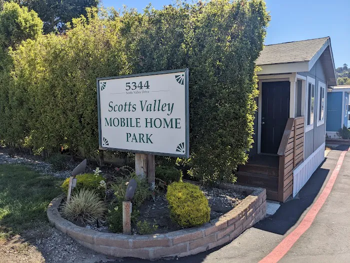 Scotts Valley mobile home park Picture 1