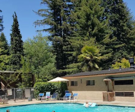 Smithwoods RV Park