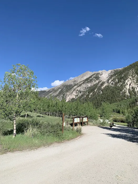 Cottonwood Lake Campground Picture 4