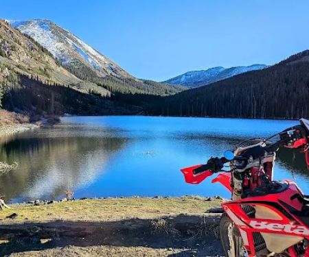 Mirror Lake Campground - Gunnison RD