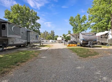 Red Bluff RV Park