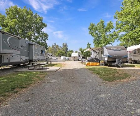 Red Bluff RV Park