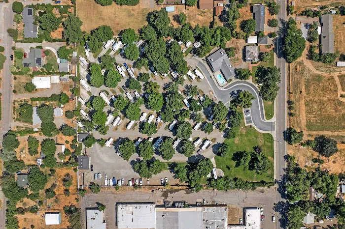 Red Bluff RV Park Picture 10